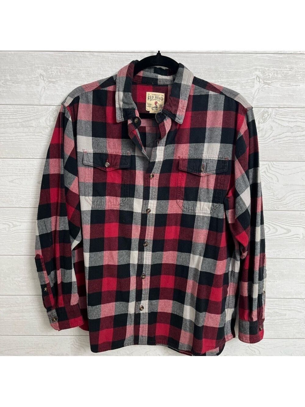 Red Head Brand Men’s Black & Red Checkered Flannel Button Down Shirt. Size L